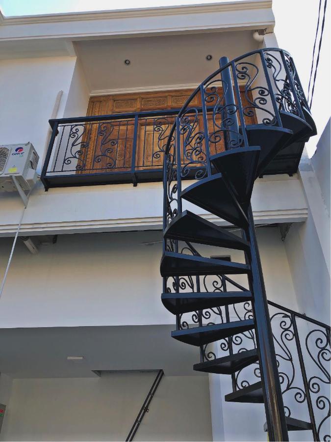 The Lawang Yogya Guesthouse Yogyakarta Exterior foto